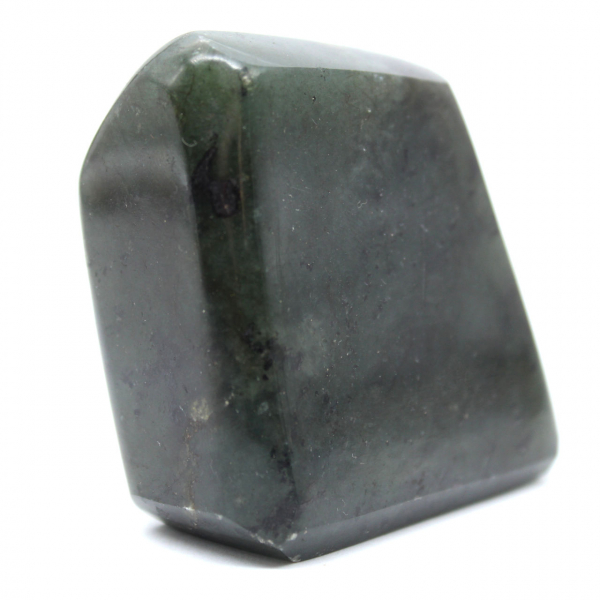 Labradorite lucidata, esemplare compatto dal Madagascar