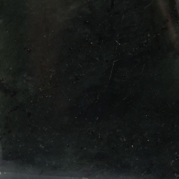 Labradorite lucidata, esemplare compatto dal Madagascar