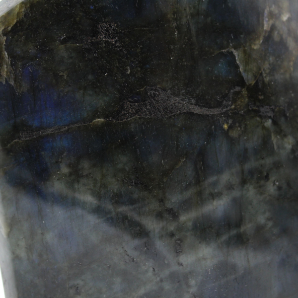 Grande labradorite lucidata dal Madagascar da collezione