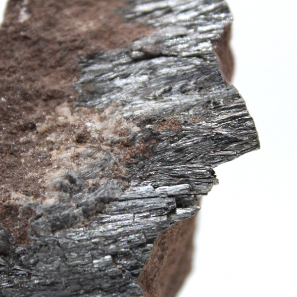 Cristallizzazione di pirolusite dal Marocco, campione grezzo