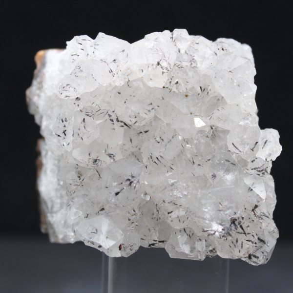 Roccia di quarzo grezza con inclusioni di goethite, Marocco