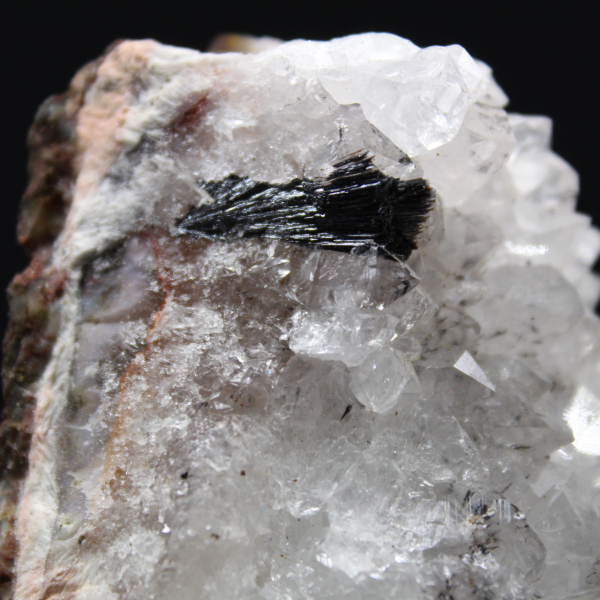 Quarzo grezzo dal Marocco, cristalli con inclusioni di goethite