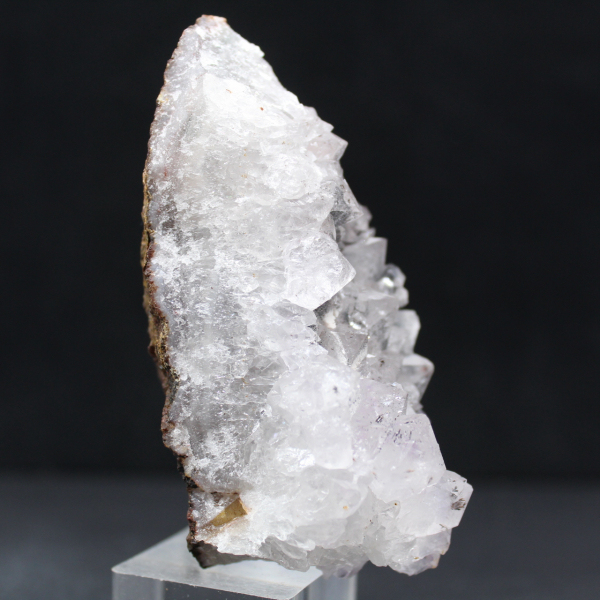 Piccolo esemplare di Quarzo Goethite, cristalli grezzi provenienti dal Marocco