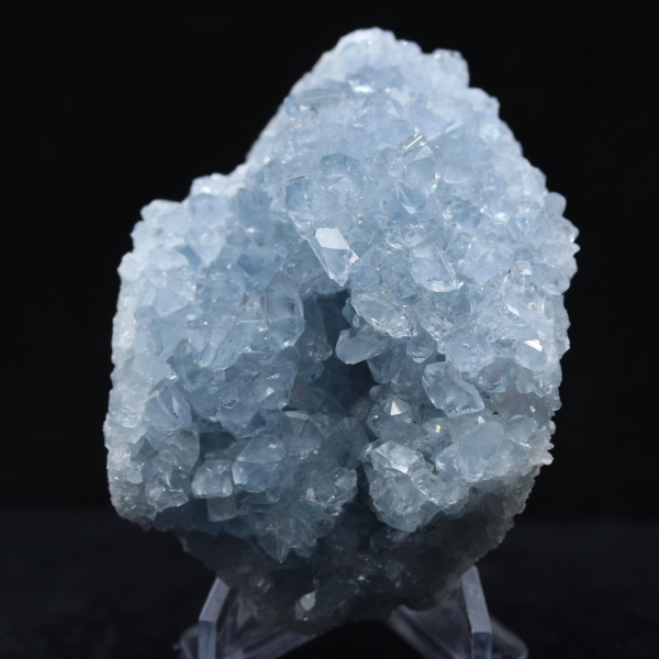 Piccola geode di celestina: minerale da collezione