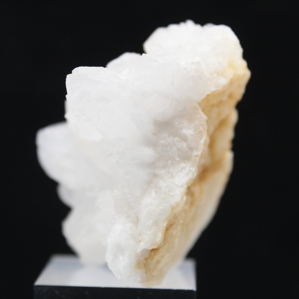 Quarzo marocchino a fiore con cristallizzazione leggera