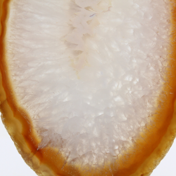 Esemplare di agata sedimentaria lucidata