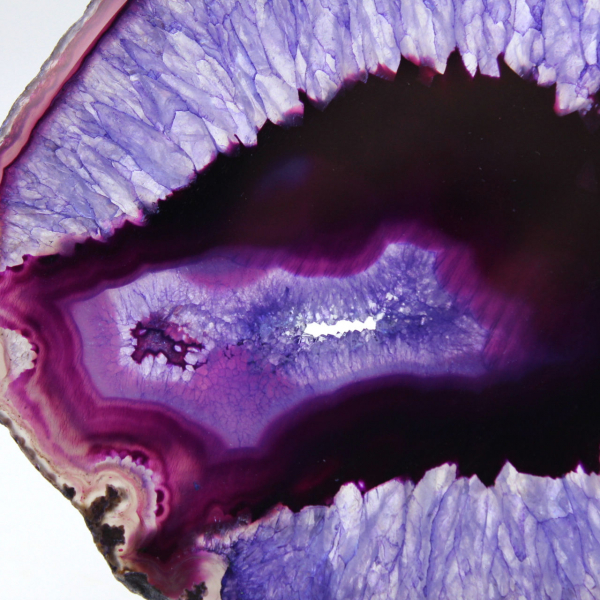 Mineralogia brasiliana: Fetta di agata dalle sfumature violacee