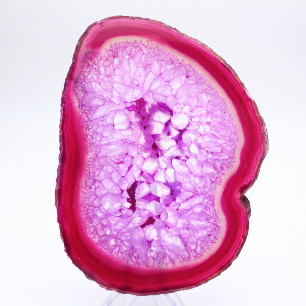 fetta di agata lucidata, tinta di rosa