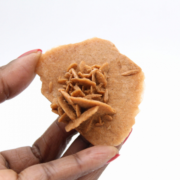 Rosa del deserto marocchina chiara: cristallizzazione fine