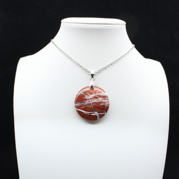 Gioielli in diaspro rosso del Madagascar