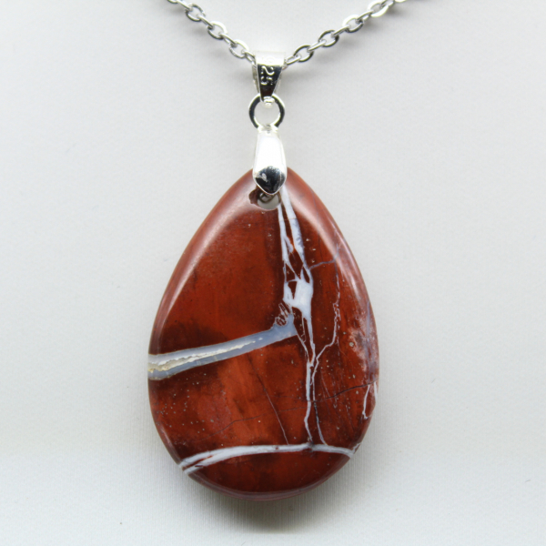 Esemplare di diaspro rosso del Madagascar