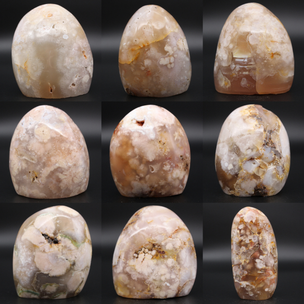 Decorazione di fiori naturali in agata