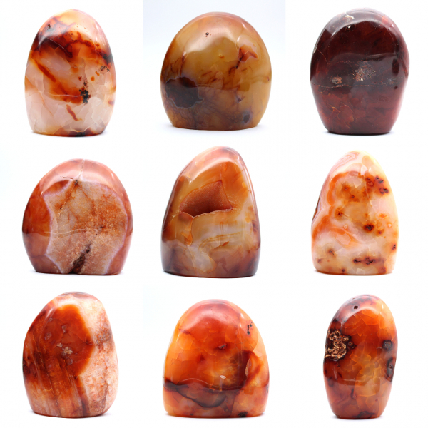 Piccolo pezzo di corniola lucidata - Esemplare minerale decorativo (Madagascar)