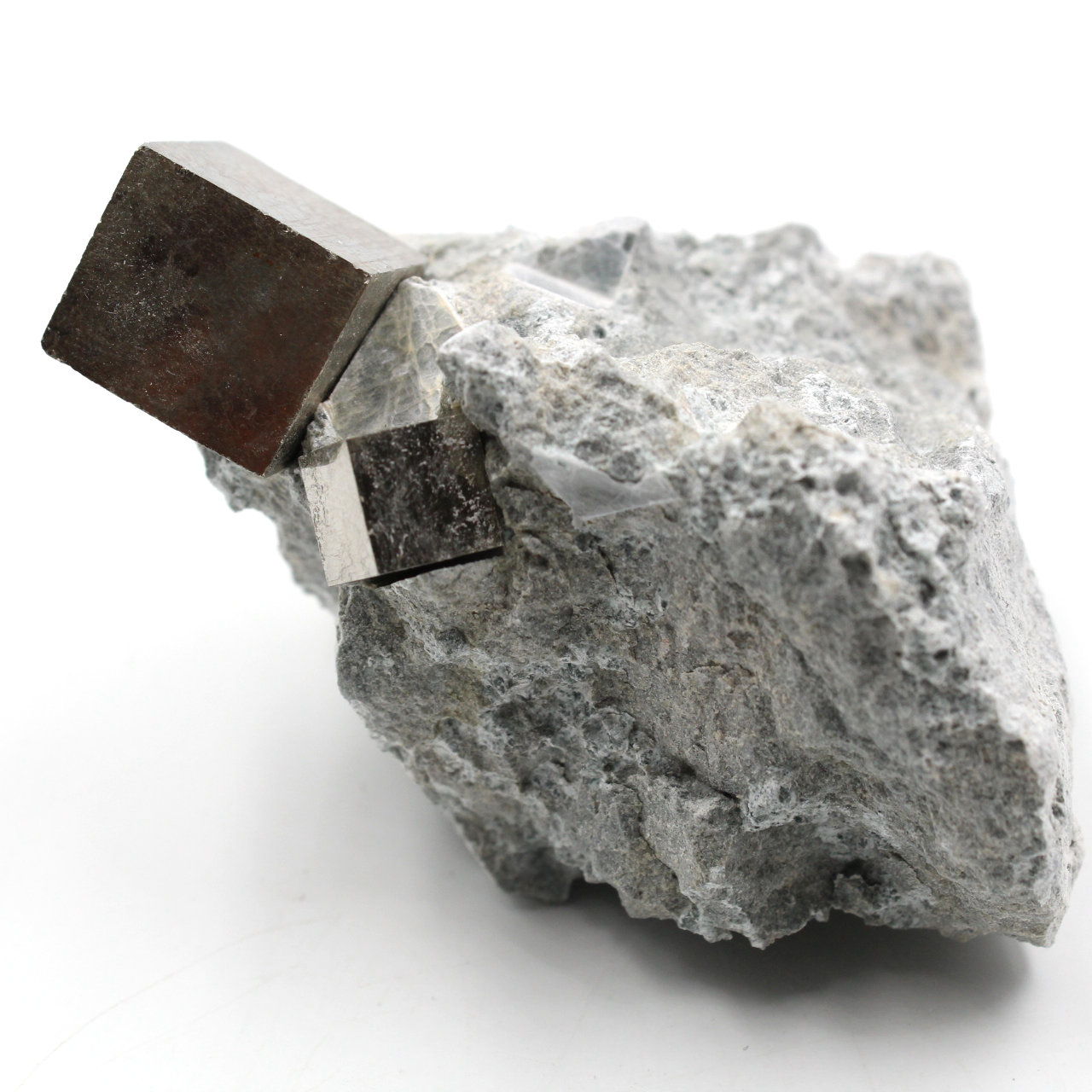 Cubi della pirite su gangue di Navajun Spagna