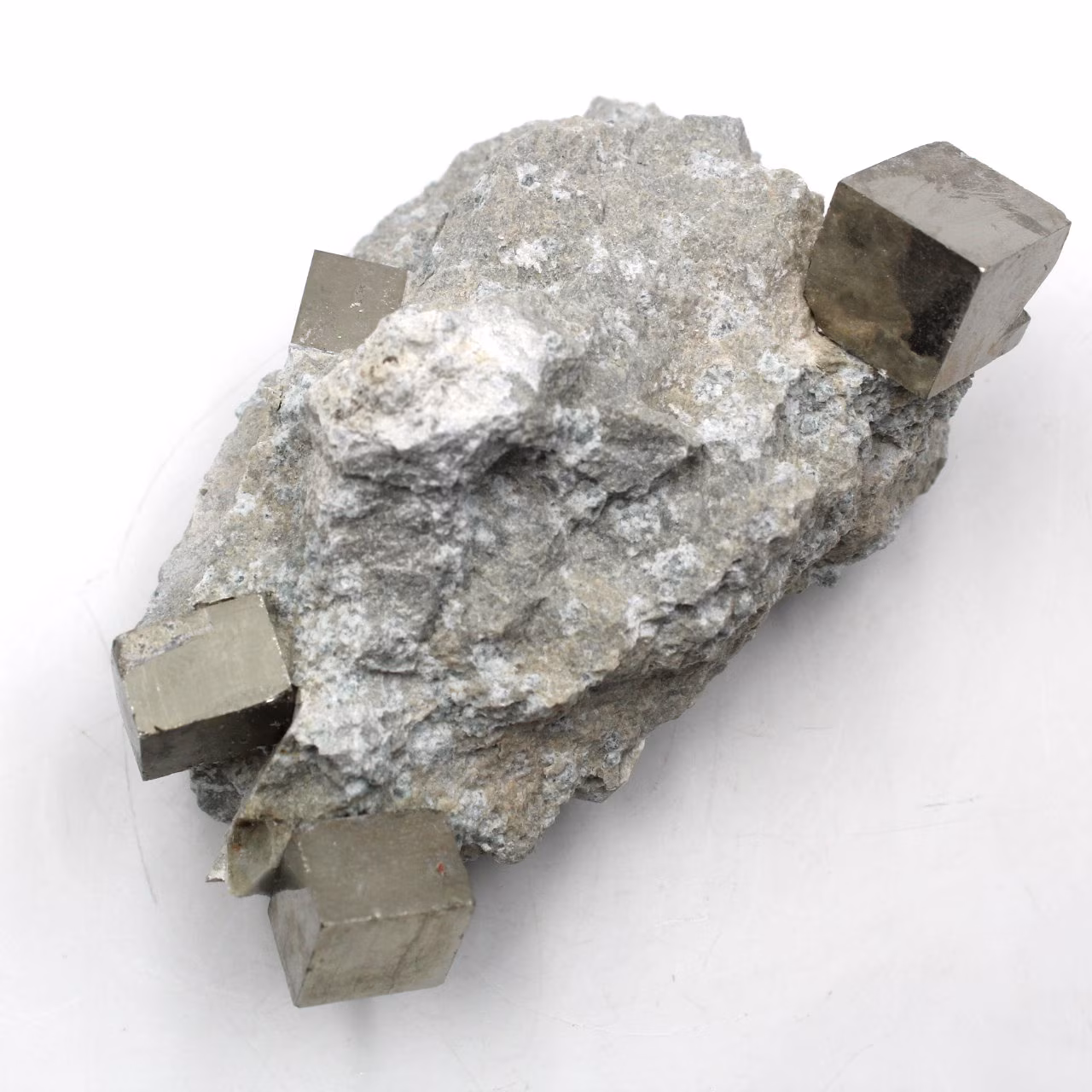 Cubi della pirite su gangue di Navajun Spagna