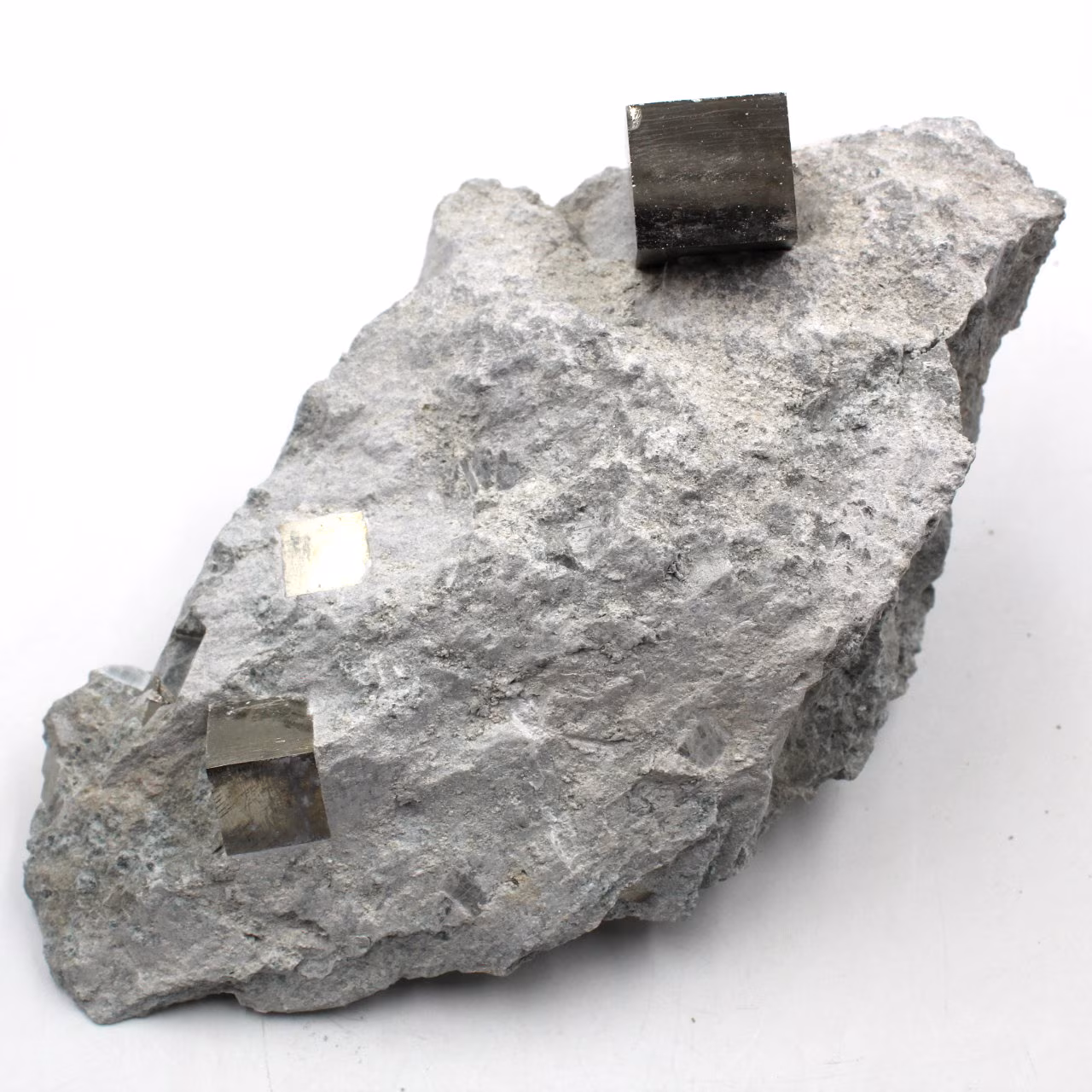 Cubi della pirite su gangue di Navajun Spagna
