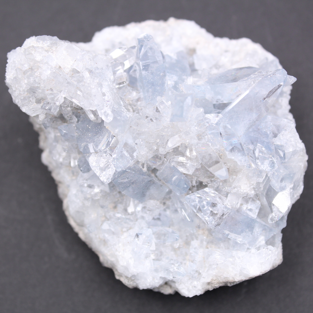 Cristalli di celestite blu