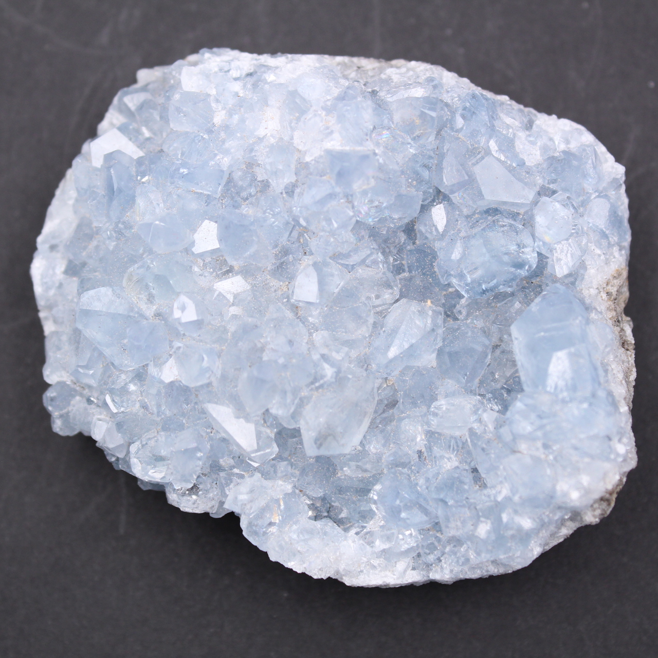 Cristalli di celestite blu