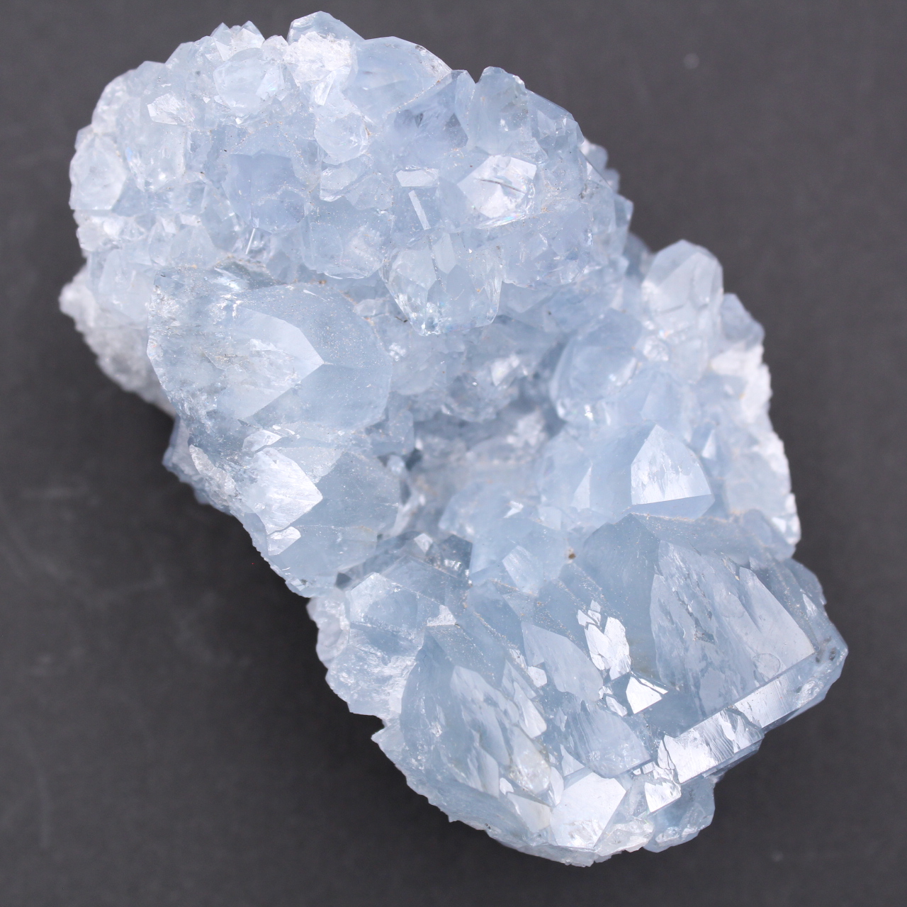 Cristalli di celestite blu