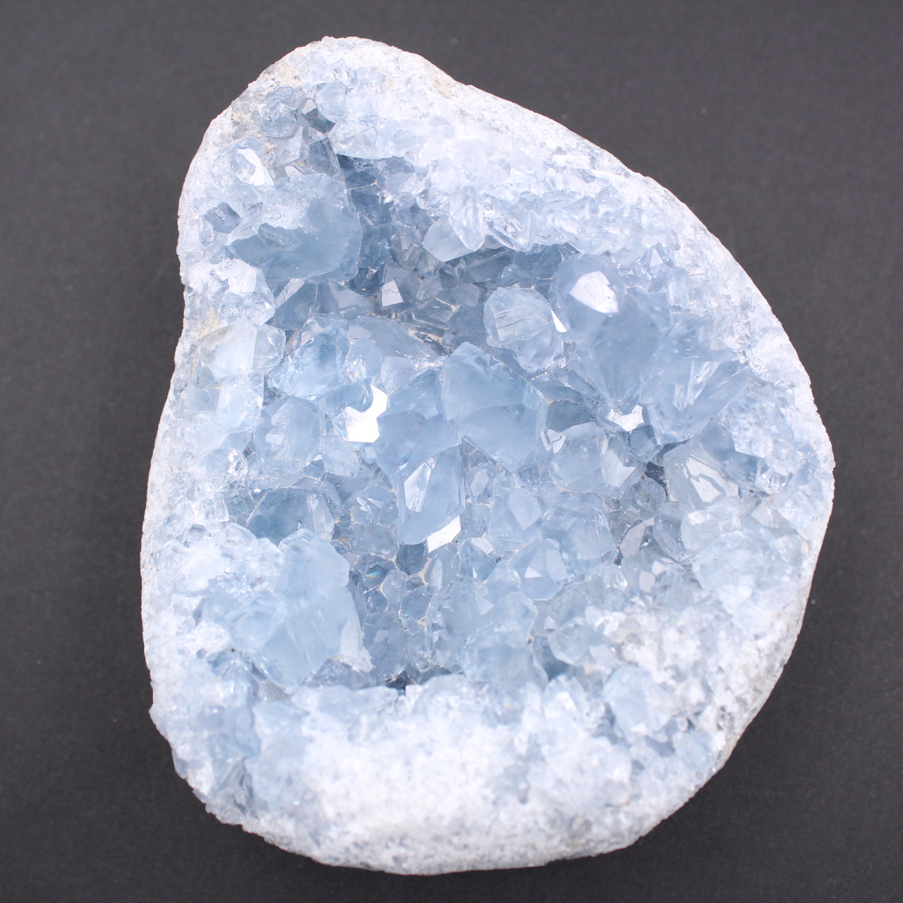 Cristalli di celestite blu
