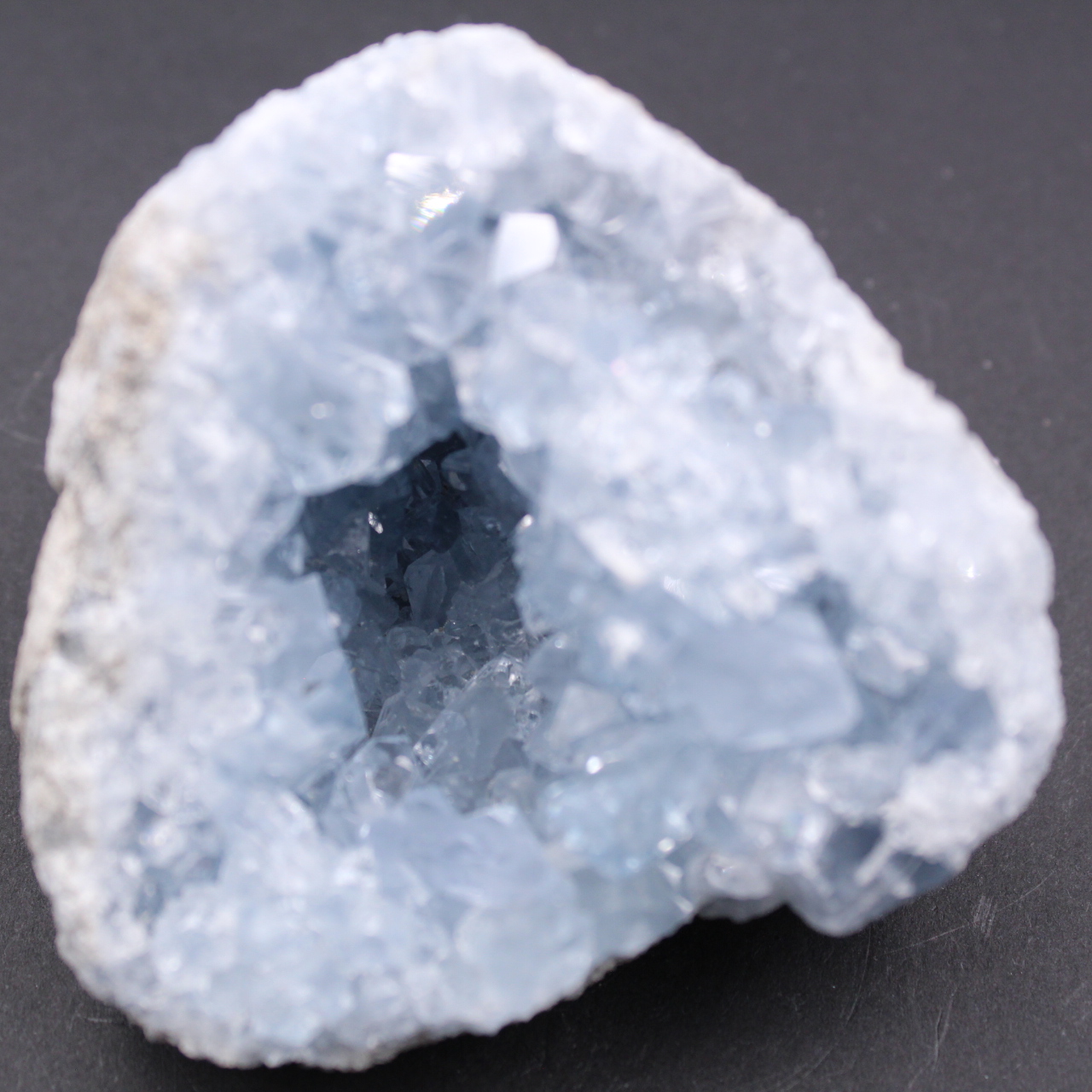 Cristalli di celestite blu