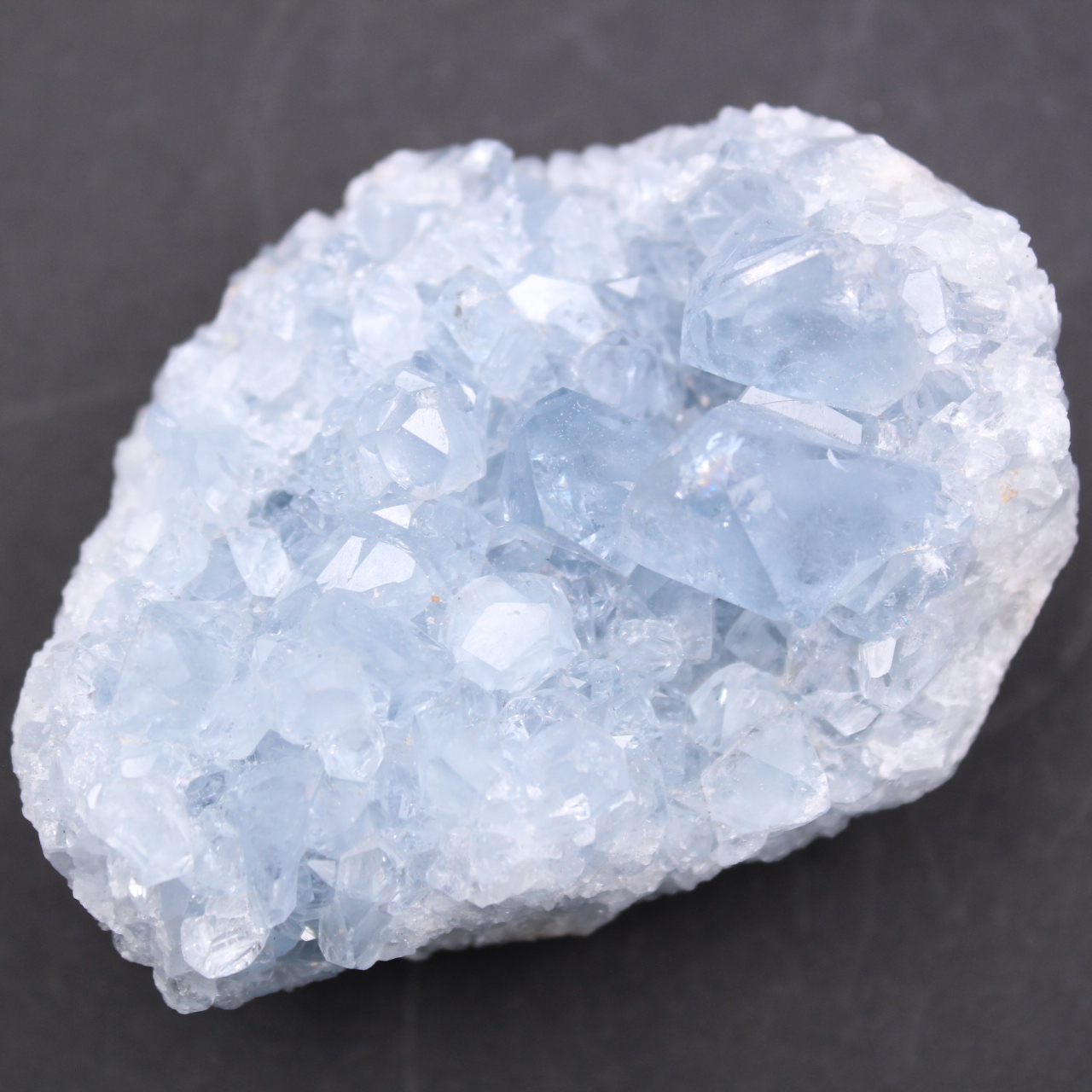 Cristalli di celestite blu