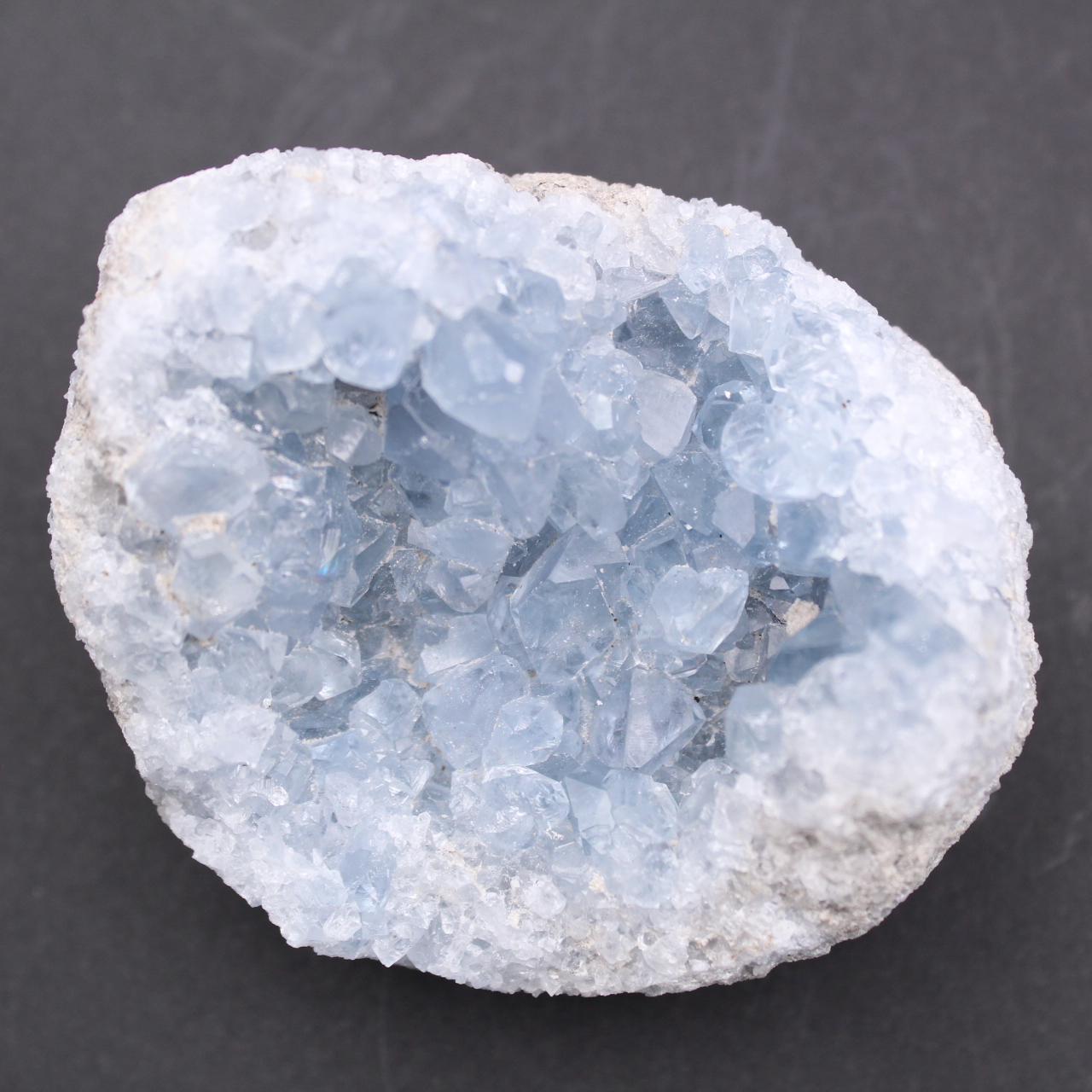 Cristalli di celestite blu