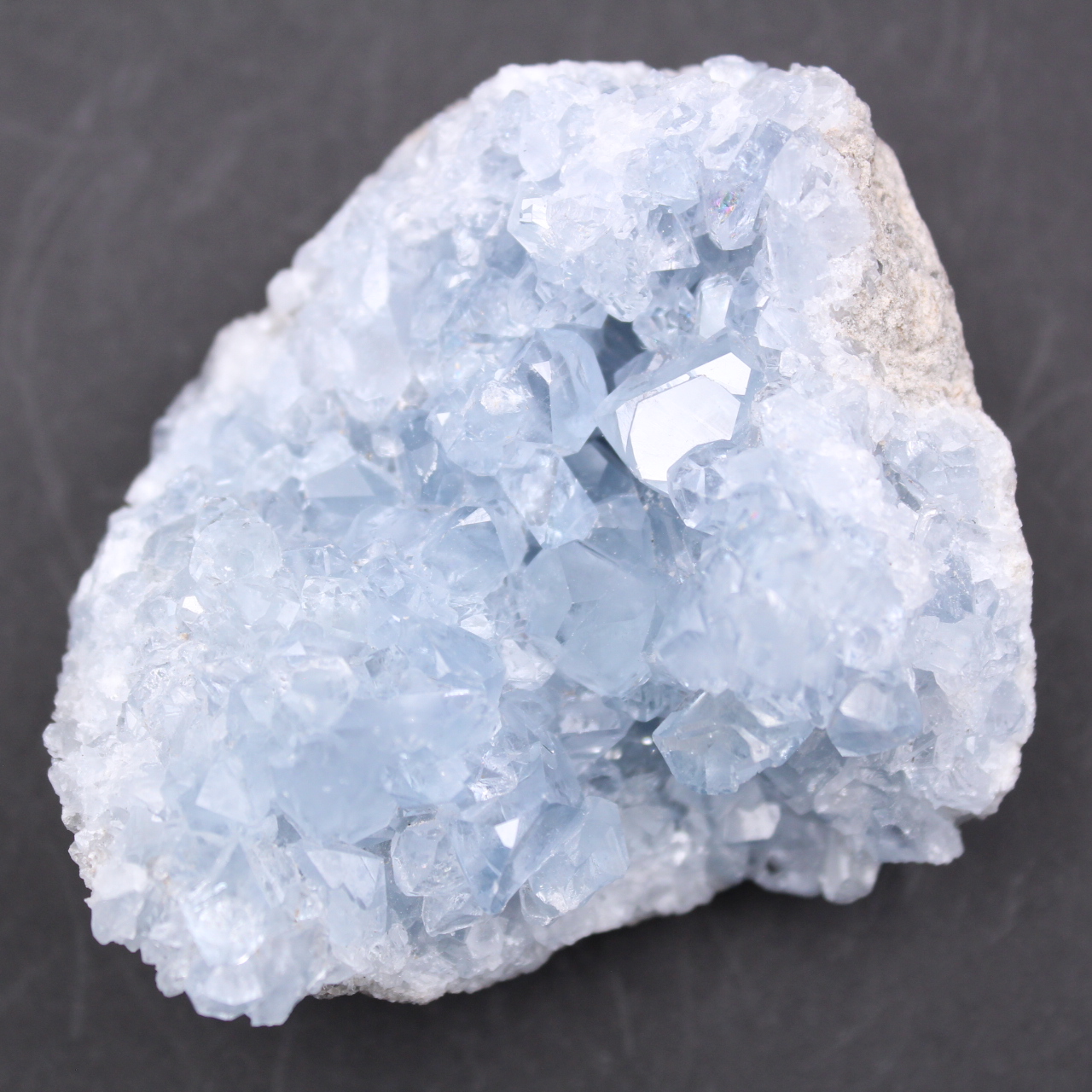 Cristalli di celestite blu