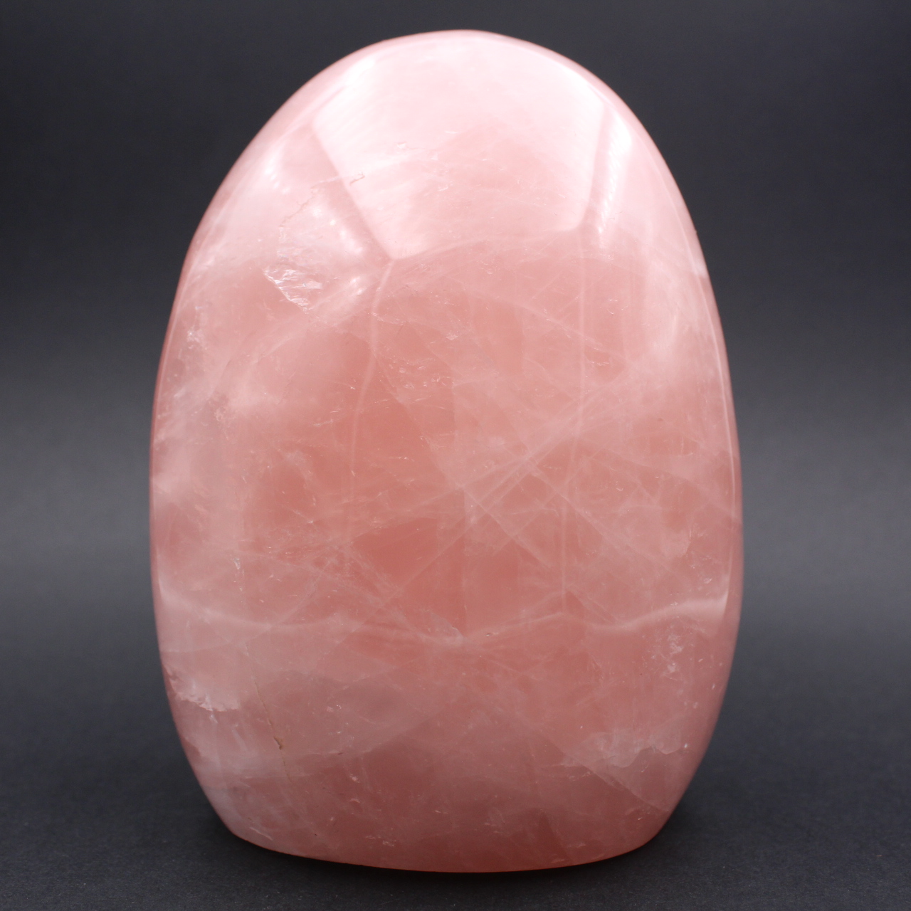 Grande blocco di quarzo rosa lucido