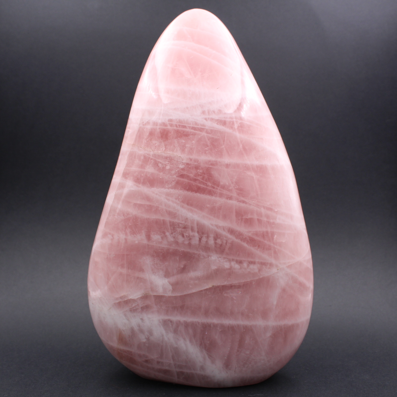 Grande blocco di quarzo rosa lucido