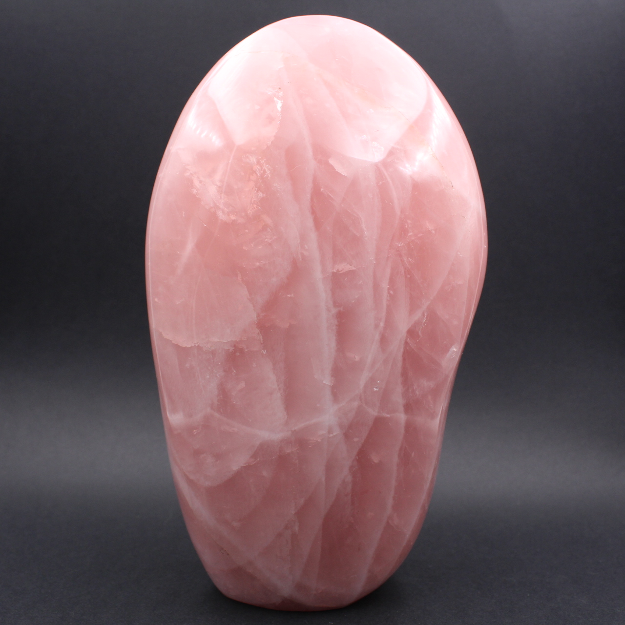 Grande blocco di quarzo rosa lucido