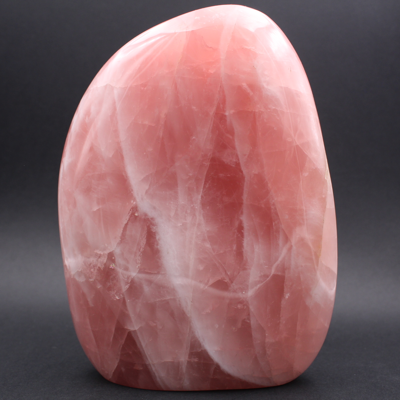 Grande blocco di quarzo rosa lucido