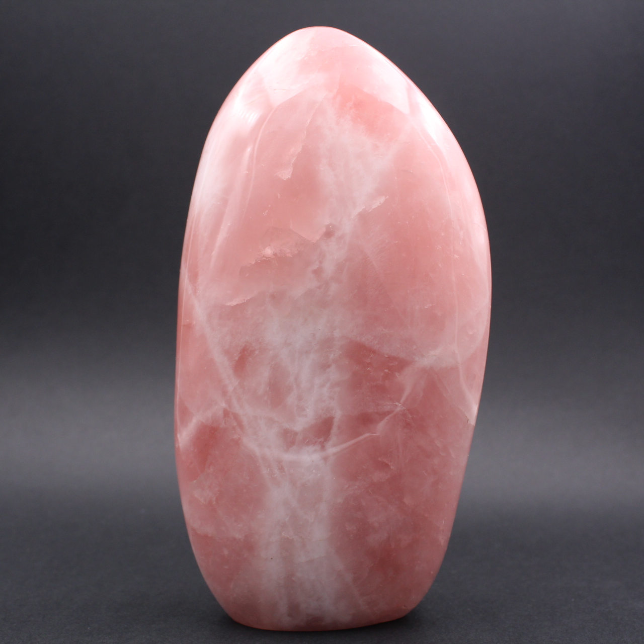 Grande blocco di quarzo rosa lucido