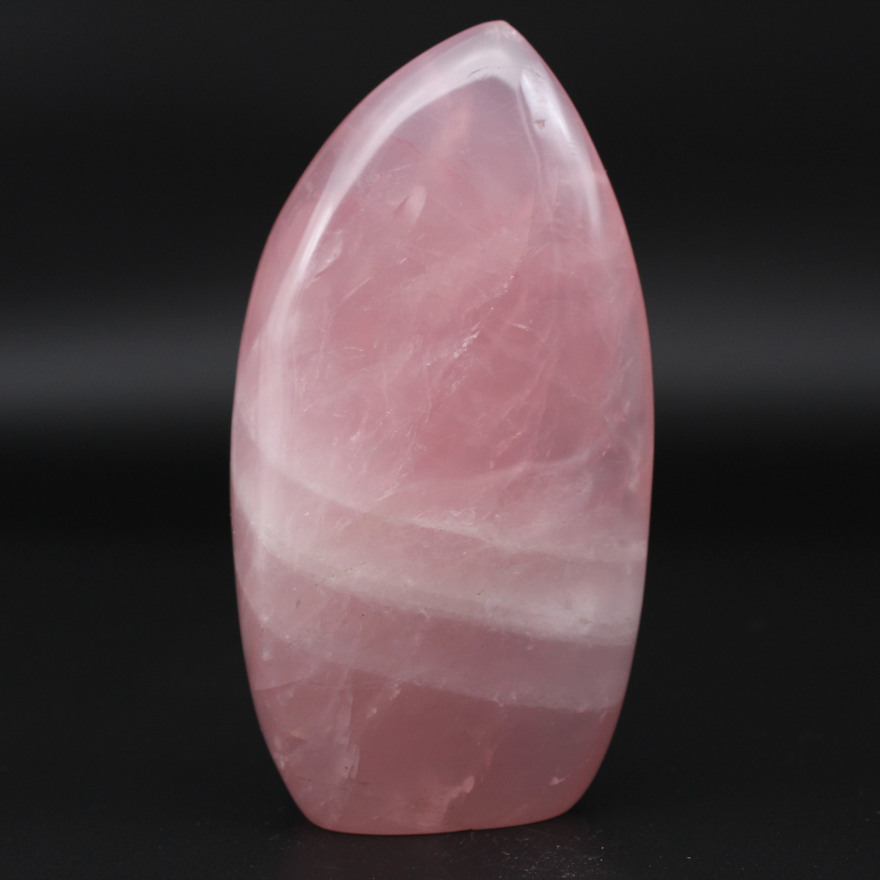 Quarzo rosa a forma libera