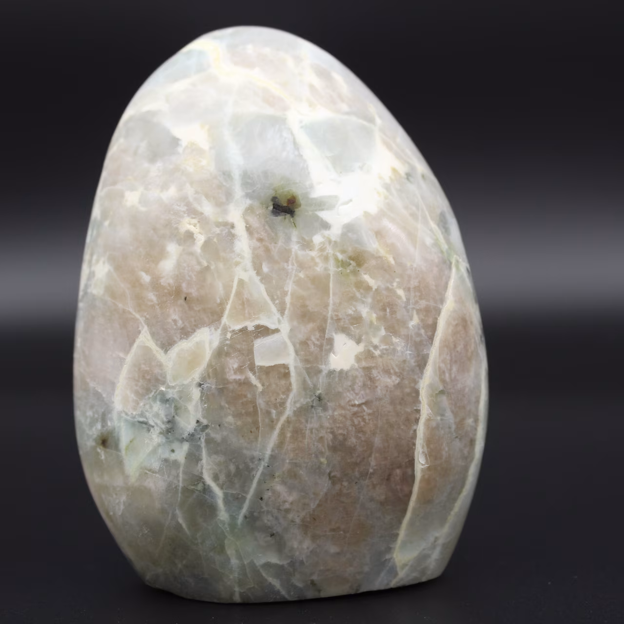Garnierite forma libera