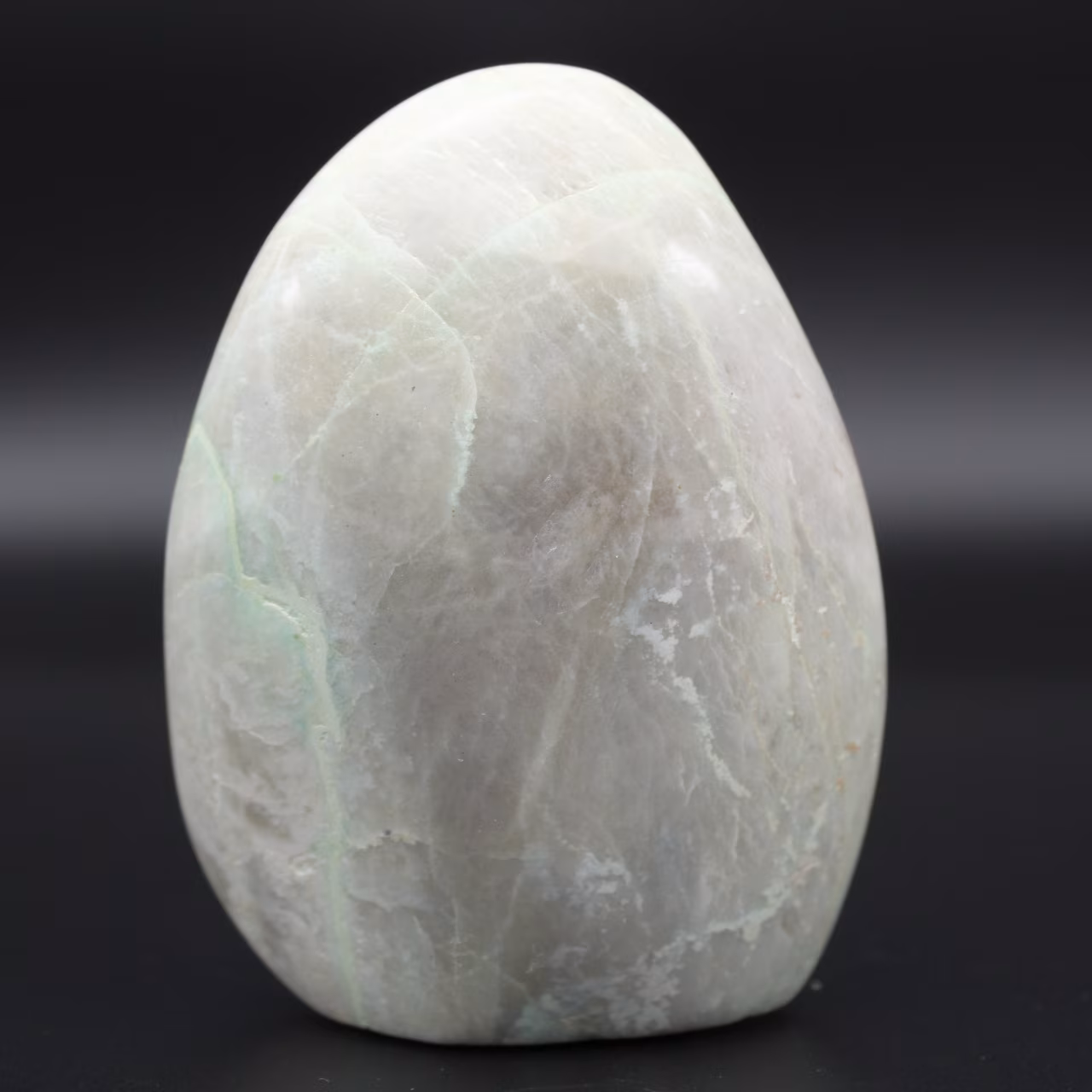 Garnierite lucida del Madagascar