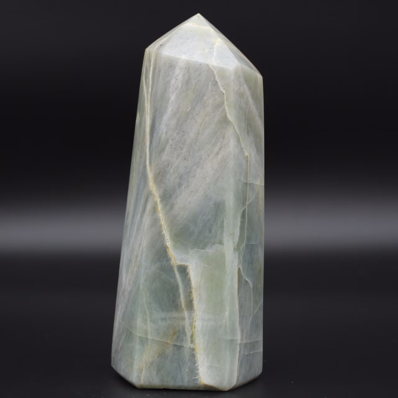 Prisma garnierite del Madagascar
