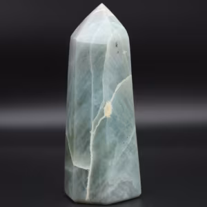 Prisma garnierite del Madagascar