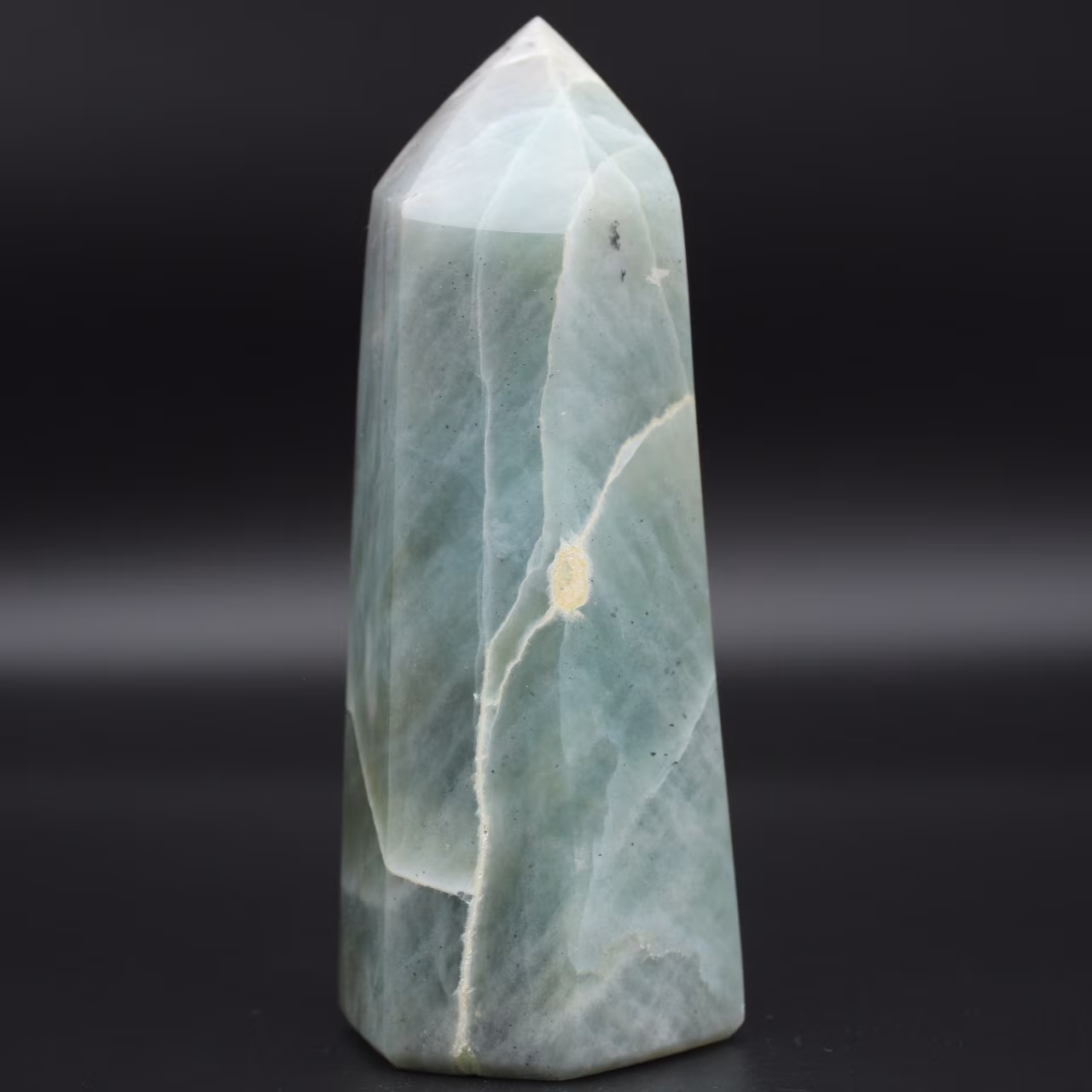 Prisma garnierite del Madagascar