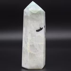 Prisma garnierite del Madagascar