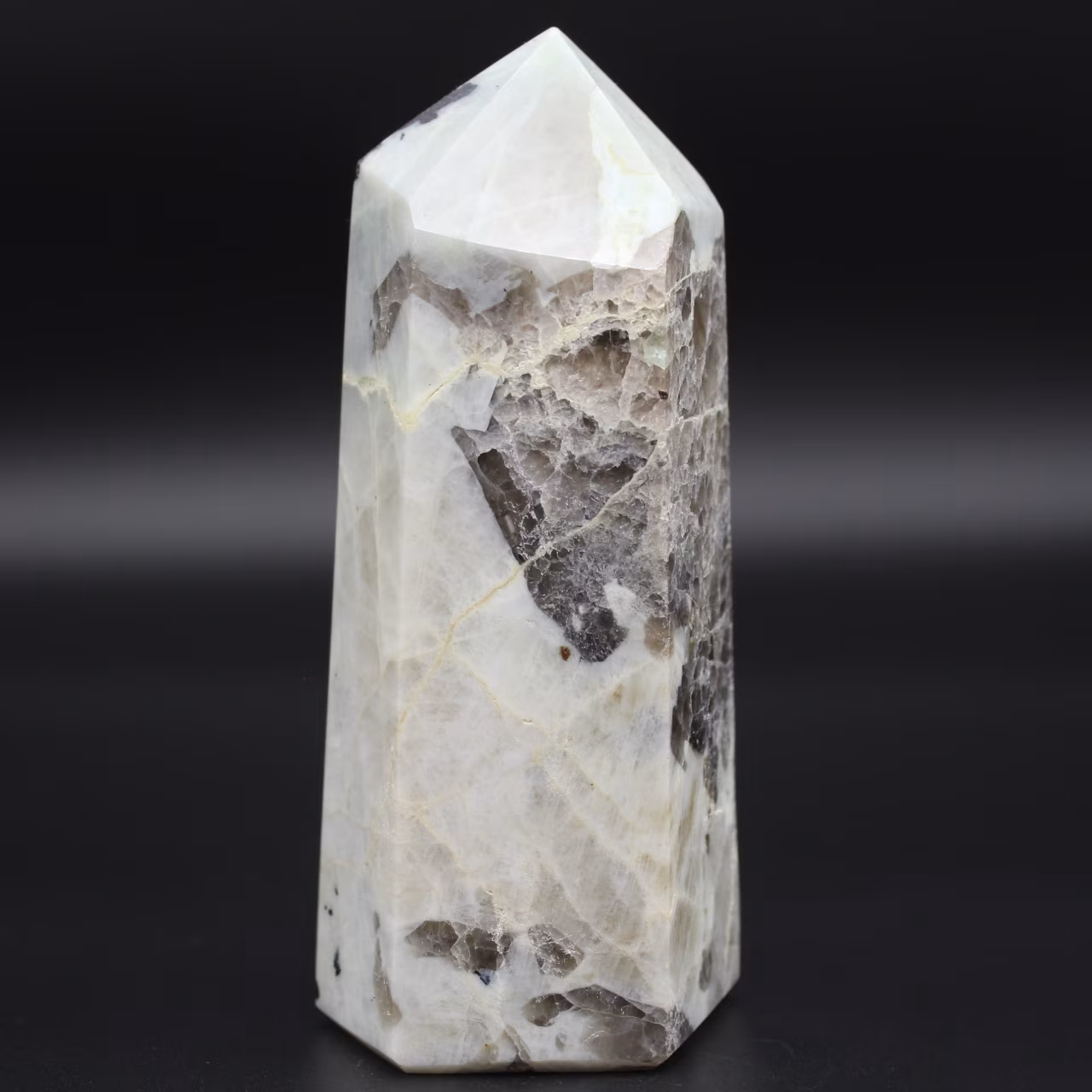 Prisma garnierite del Madagascar