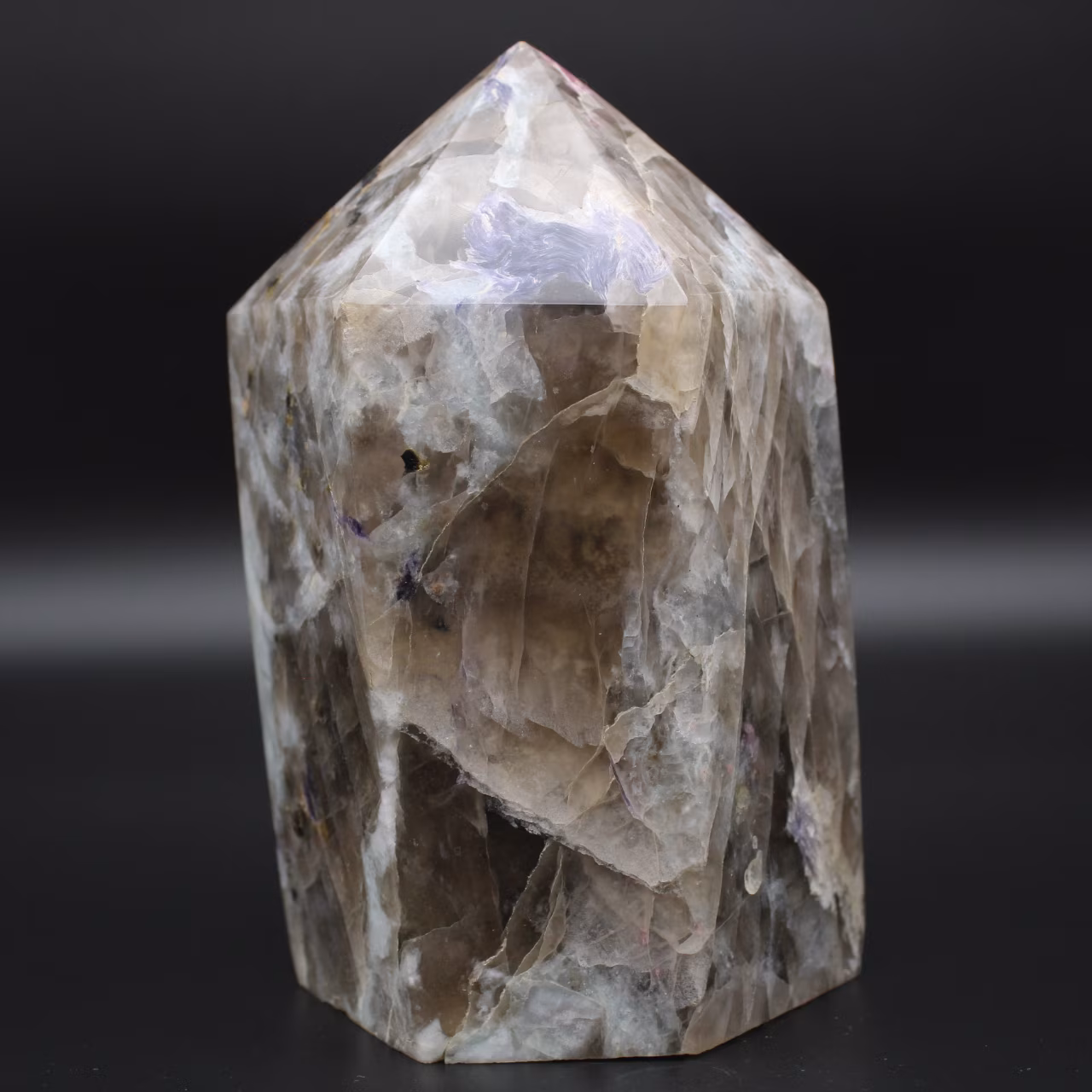 Grande prisma di lepidolite
