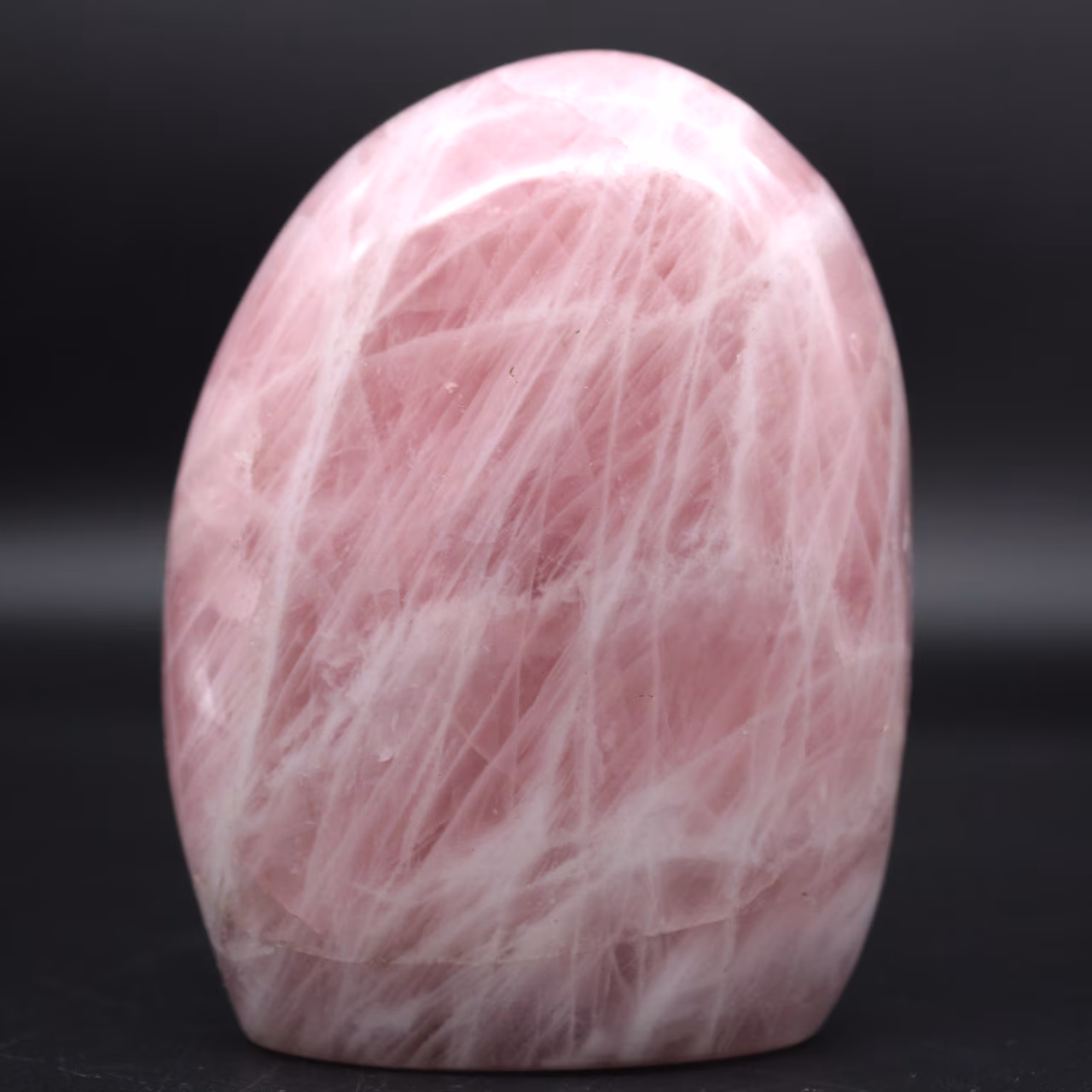 Blocco di quarzo rosa lucido