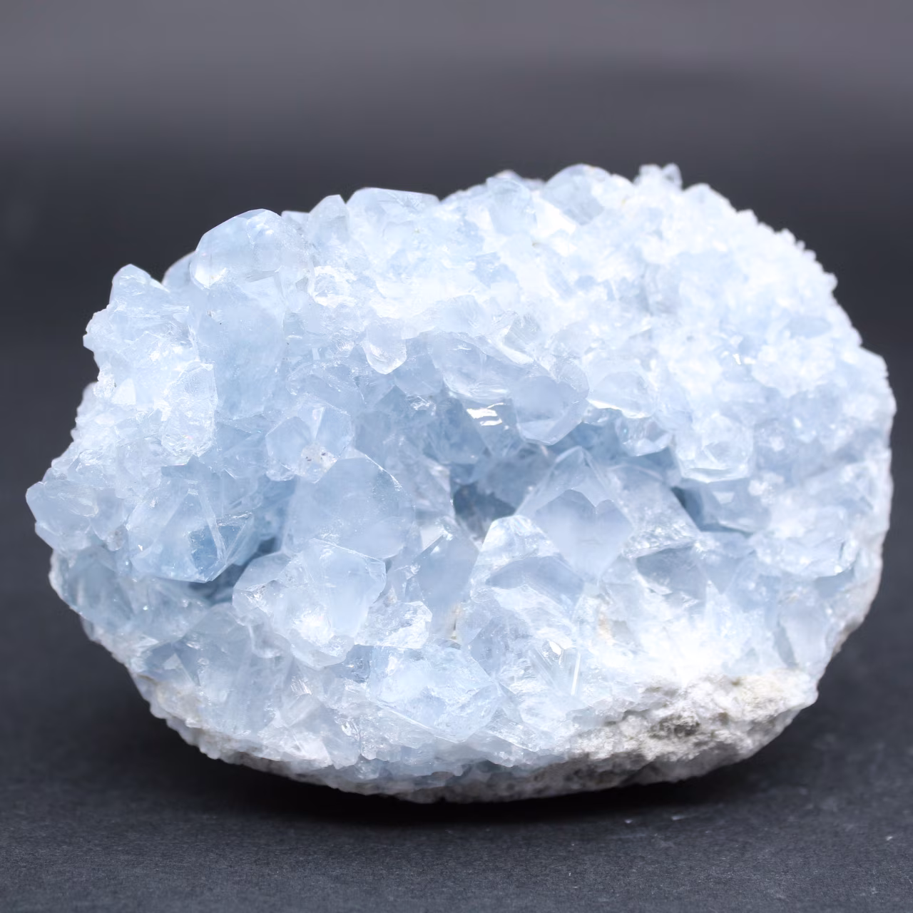Celestite naturale