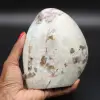 Piedra ornamental con inclusión de turmalina - 1