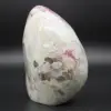 Piedra ornamental con inclusión de turmalina - 4