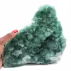 Fluorite naturelle de Madagascar cristallisée de près de 2,5 kilo