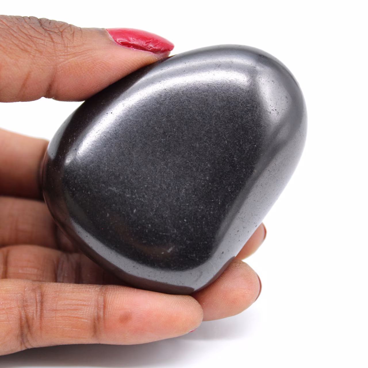 Ciottolo di pietra di shungite
