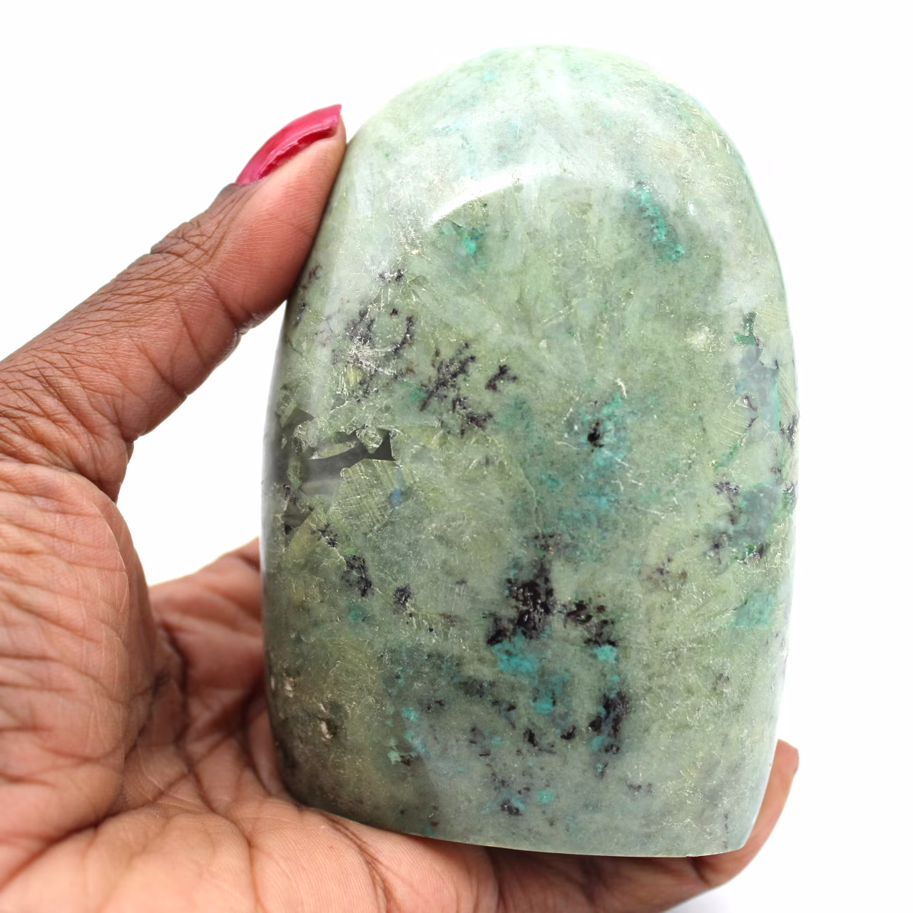 Feldspato verde a forma libera
