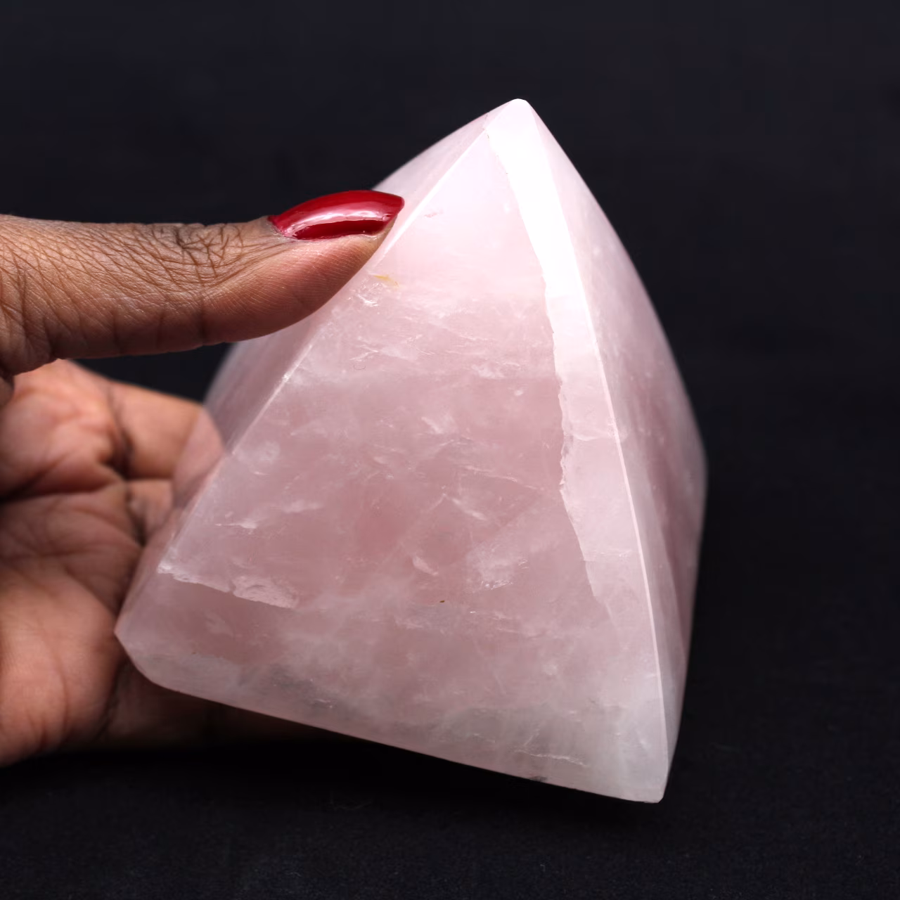 Piramide di quarzo rosa